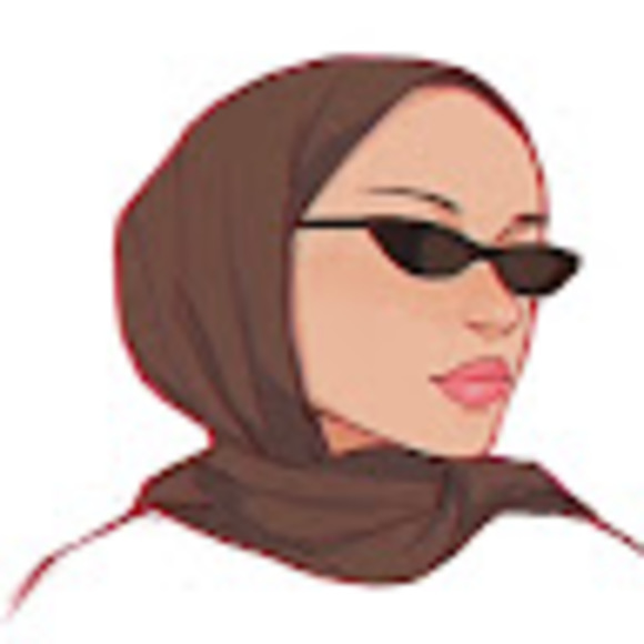 Meet your Posher, Leyla - Picture 1 of 1